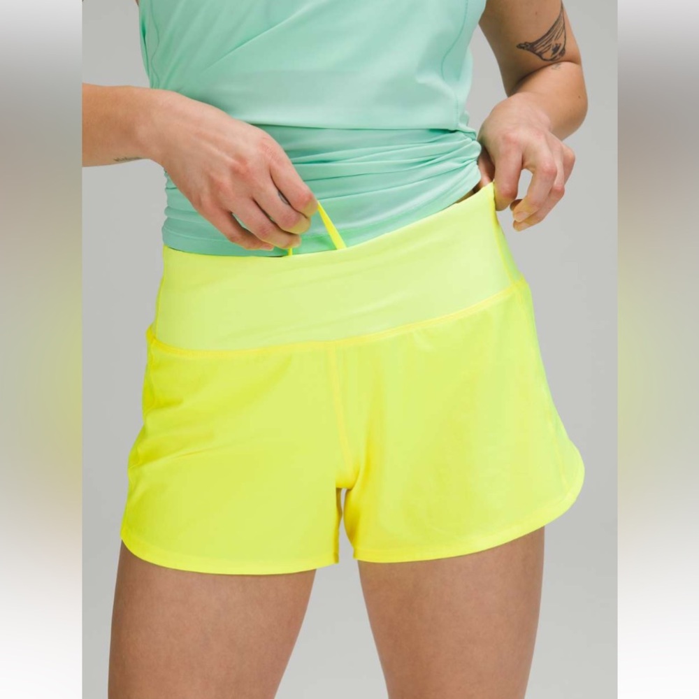 Lululemon Speed Up 4” Highlight Yellow Short Size 4 Tall
